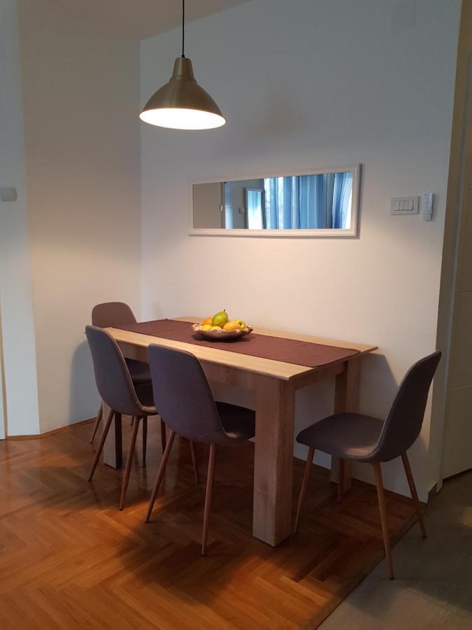 Konstantin Lux Apartment Subotica Luaran gambar